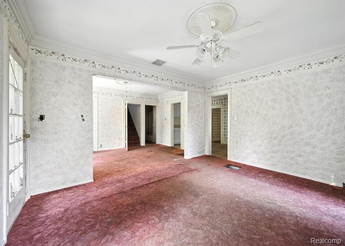 8127 Vassar Road, Grand Blanc, MI 48439 — Photo 9