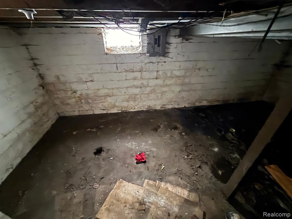 9153 WARD Street, Detroit, MI 48228 — Photo 18