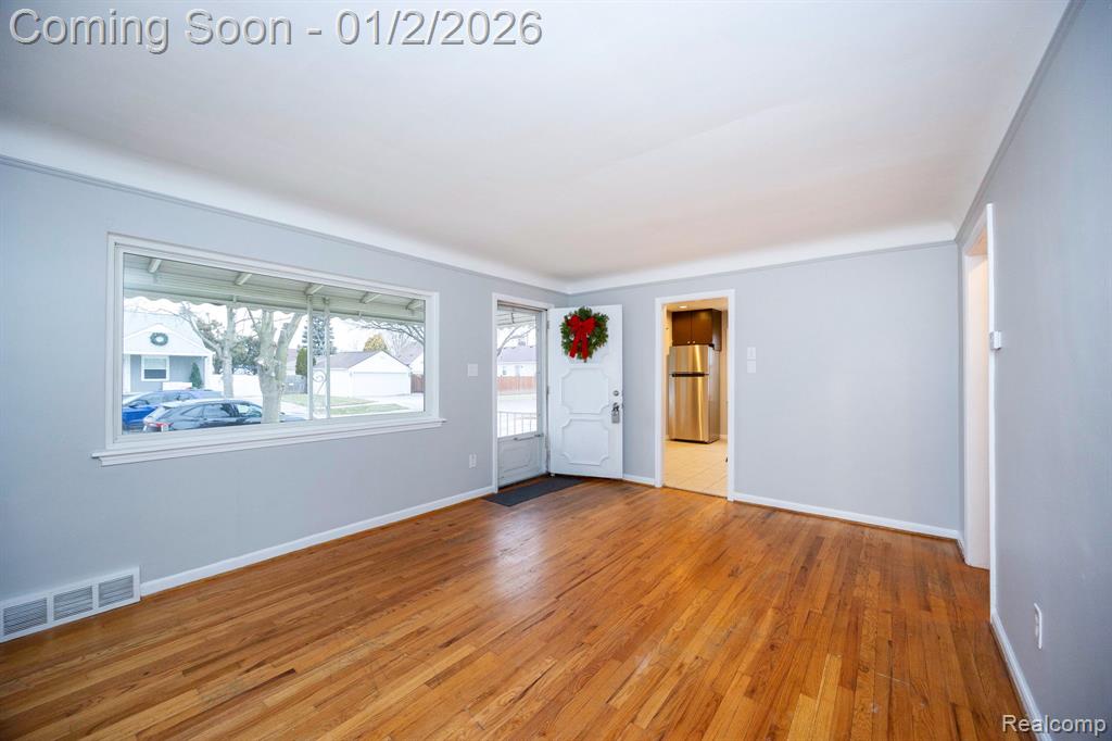 6731 Robinson Avenue, Allen Park, MI 48101 — Photo 12