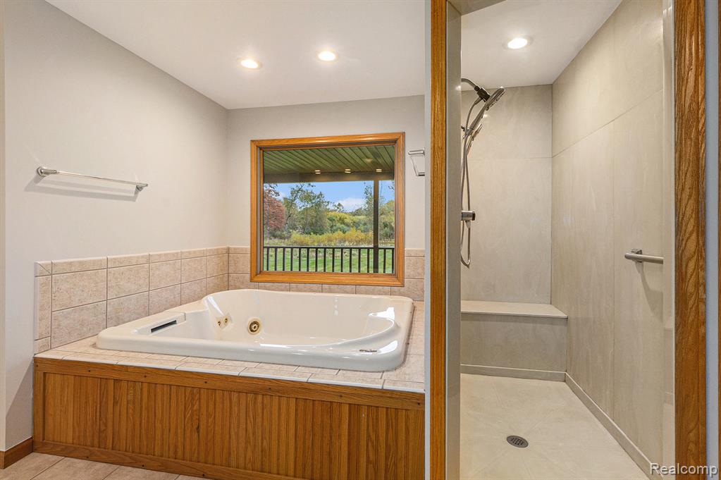 3598 Gannon Road, Howell, MI 48855 — Photo 21