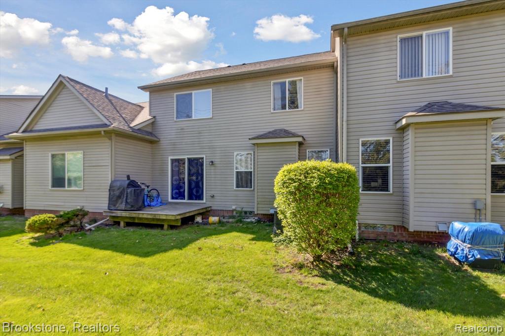 2639 BLUEWATER Street, Ypsilanti, MI 48198 — Photo 29