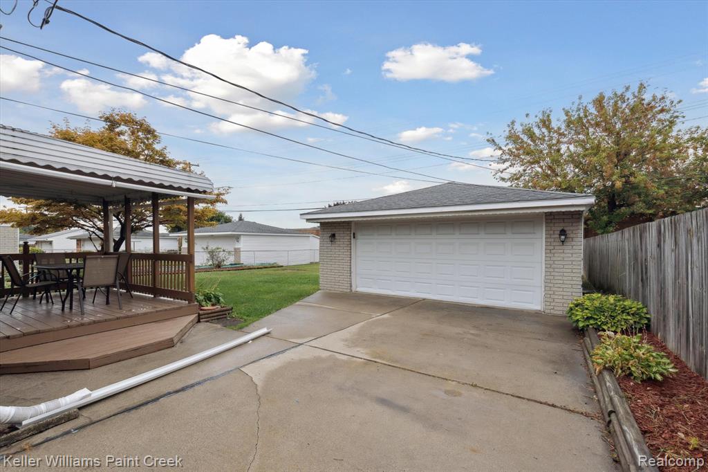 8457 Potomac Street, Center Line, MI 48015 — Photo 41