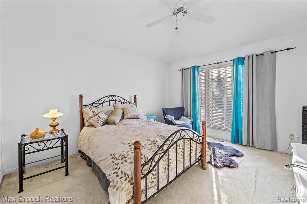 41450 Mission Lane, Novi, MI — Photo 17