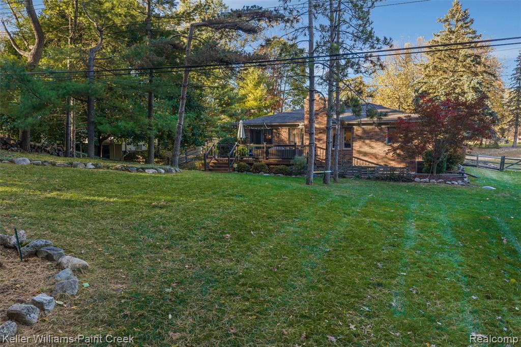 912 E Gunn Road, Rochester, MI 48306 — Photo 49