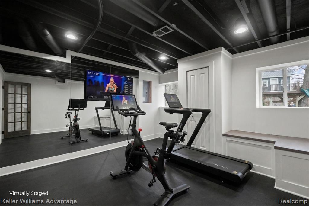 882 N Center Street, Northville, MI 48167 — Photo 47