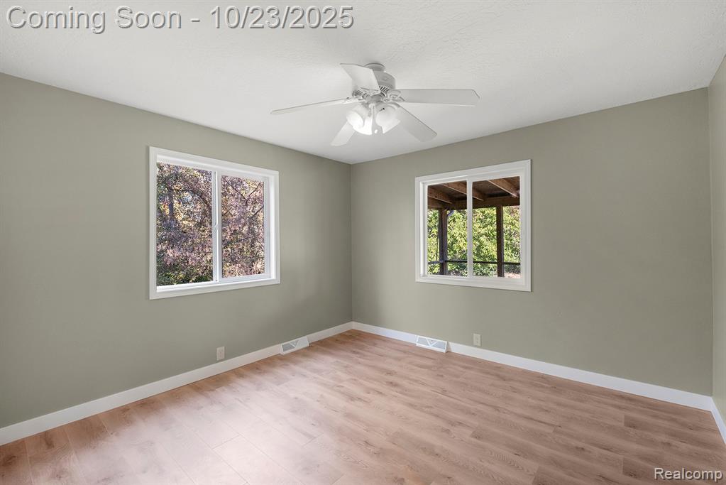 7481 Frances Road, Flushing, MI 48433 — Photo 11