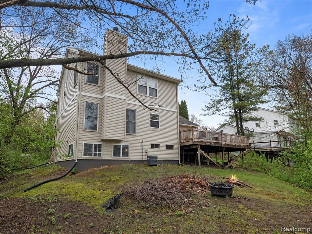 4105 STANMOOR Drive, Waterford, MI 48329 — Photo 3