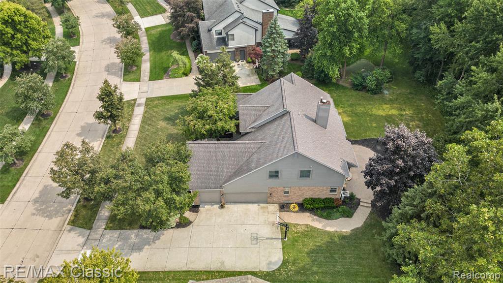 45483 Addington Lane, Novi, MI — Photo 33