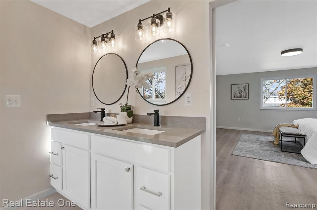 684 ABBEY, Rochester Hills, MI 48307 — Photo 33