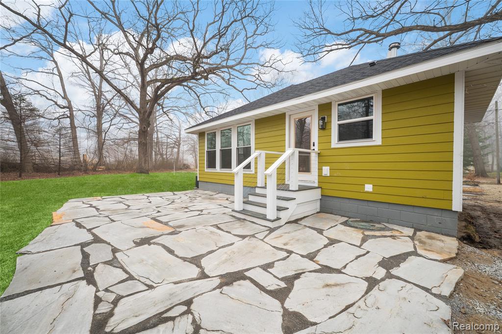 15801 Oak Avenue, Union Pier, MI 49129 — Photo 26