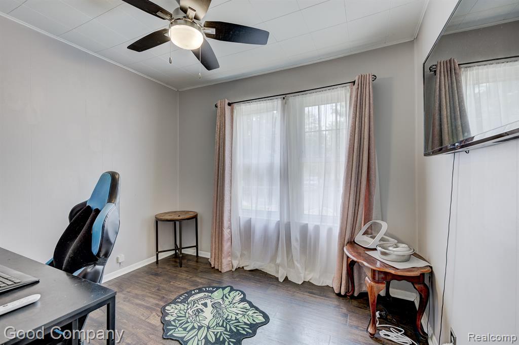 585 Roth Boulevard, Clawson, MI — Photo 23