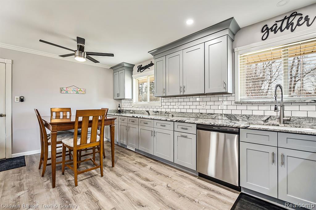 40920 MALOTT Drive, Novi, MI — Photo 10