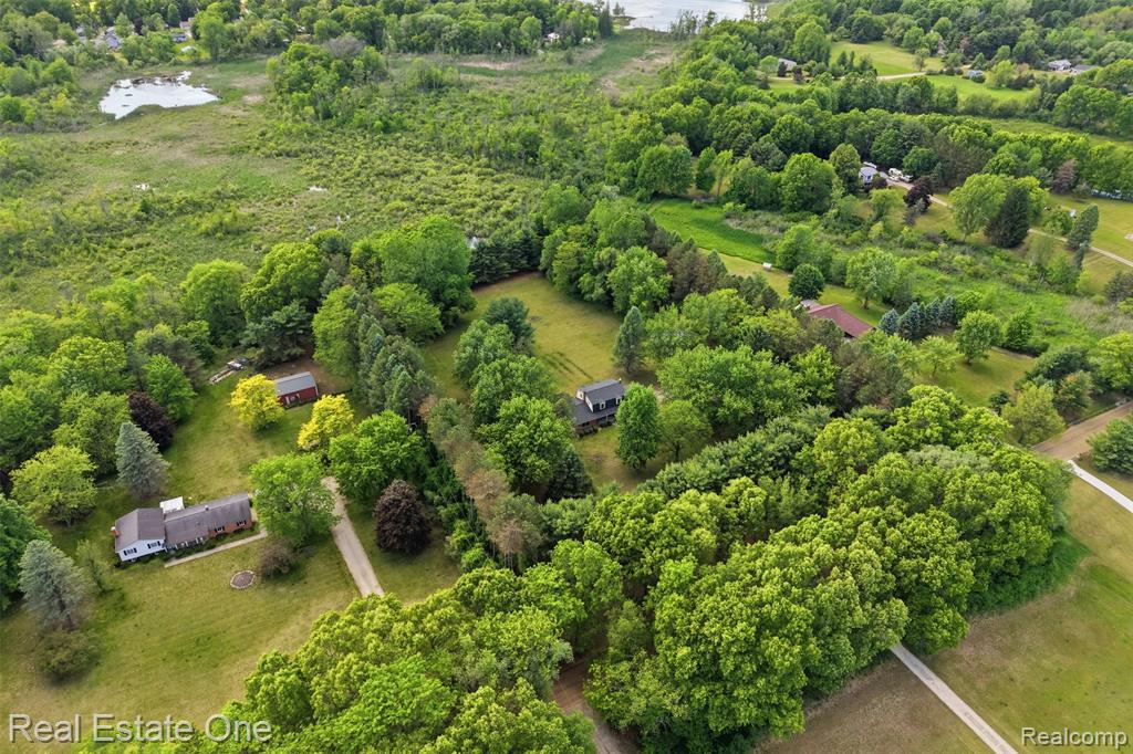 1765 Rowe Road, Milford, MI 48380 — Photo 53