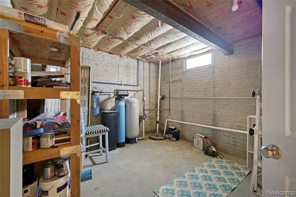 16359 Linden Road, Linden, MI 48451 — Photo 38
