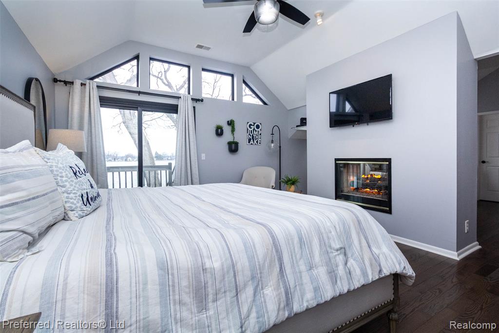 8783 Cooley Beach Drive, White Lake, MI — Photo 31