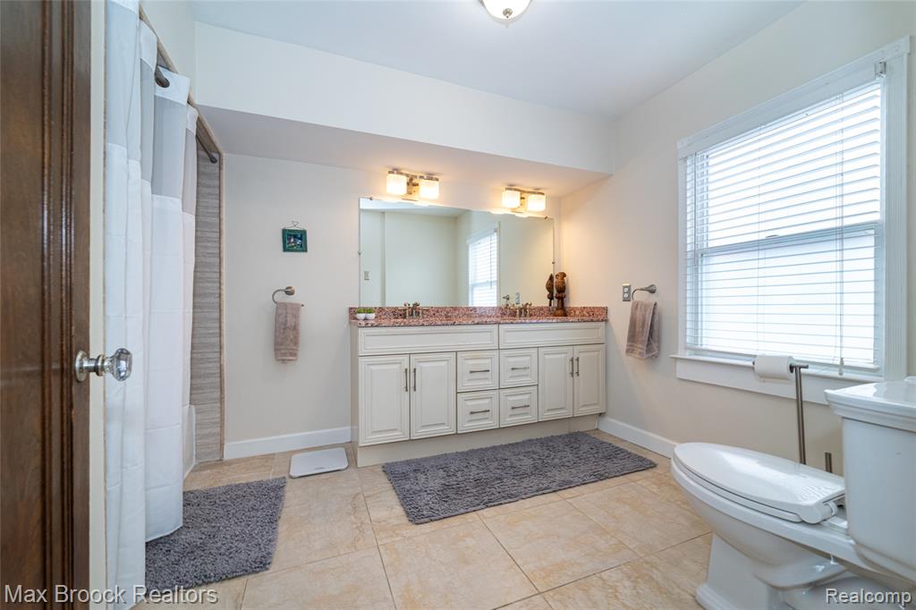 4311 Arlington Drive, Royal Oak, MI 48073 — Photo 32