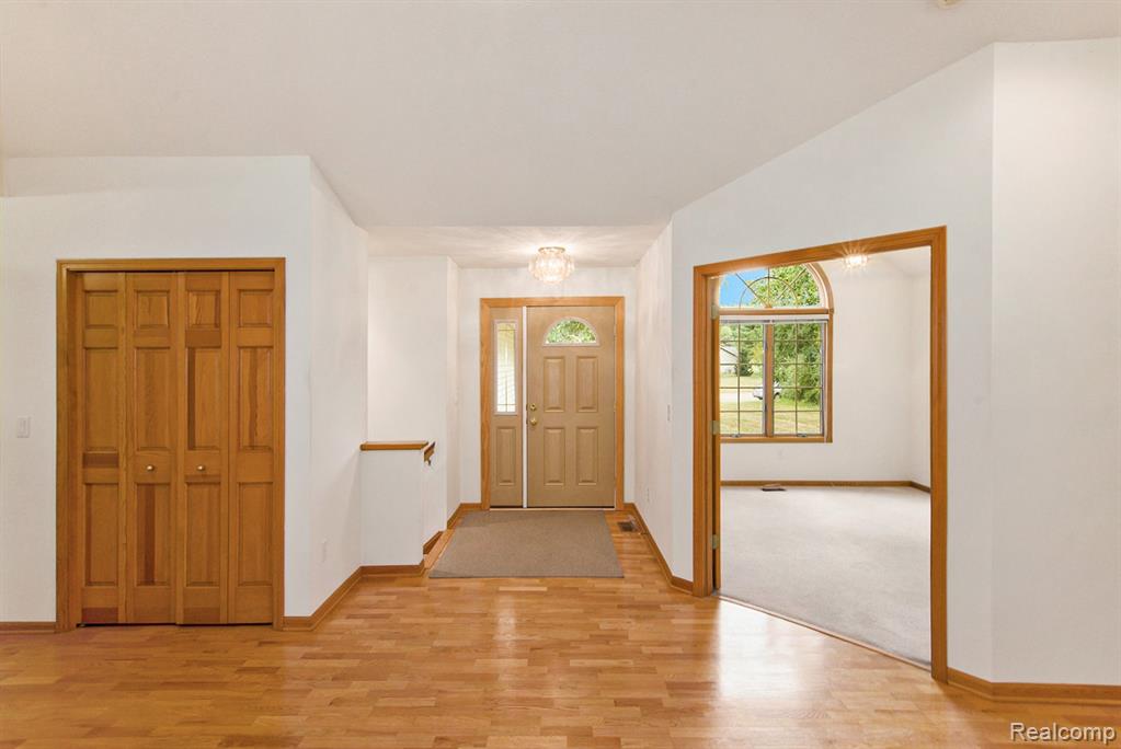 5522 Jessael Drive, Bath, MI 48808 — Photo 5