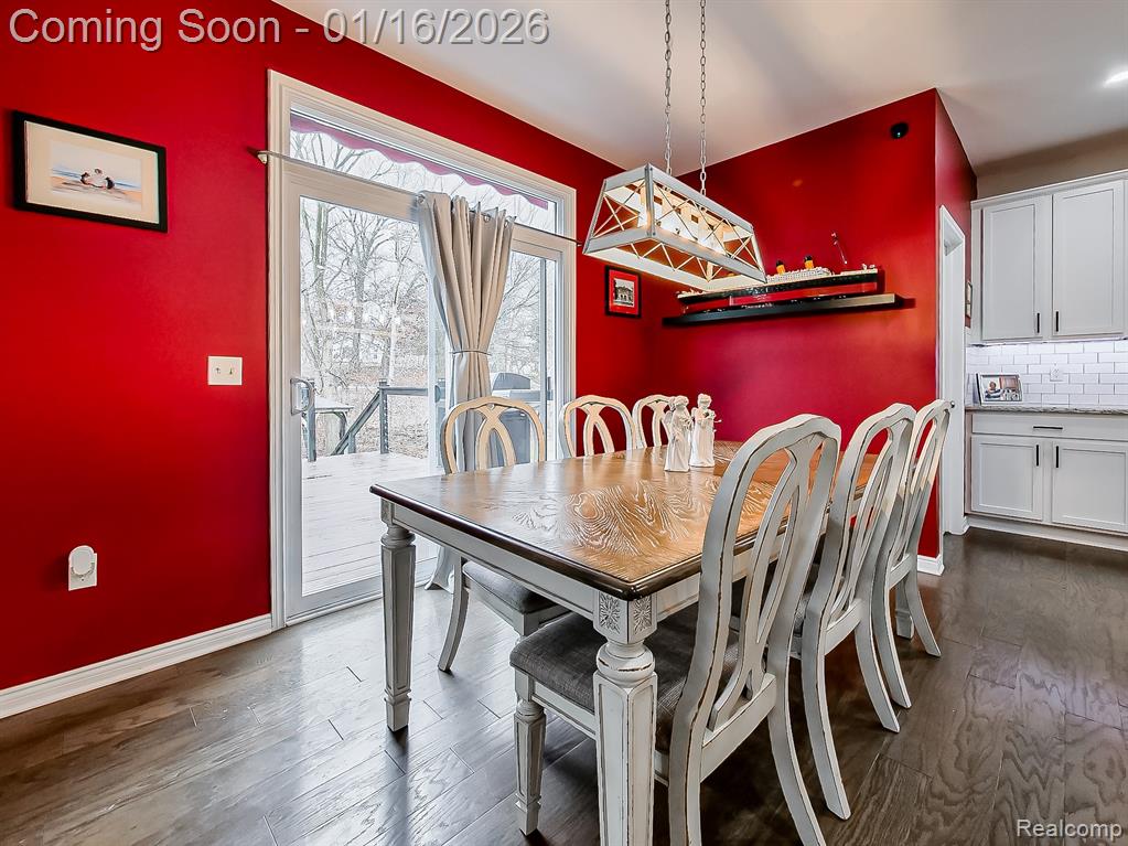 337 Beaver Run, Holly, MI, 48442