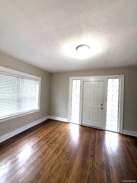 526 E 11 Mile Road, Royal Oak, MI 48067 — Photo 8