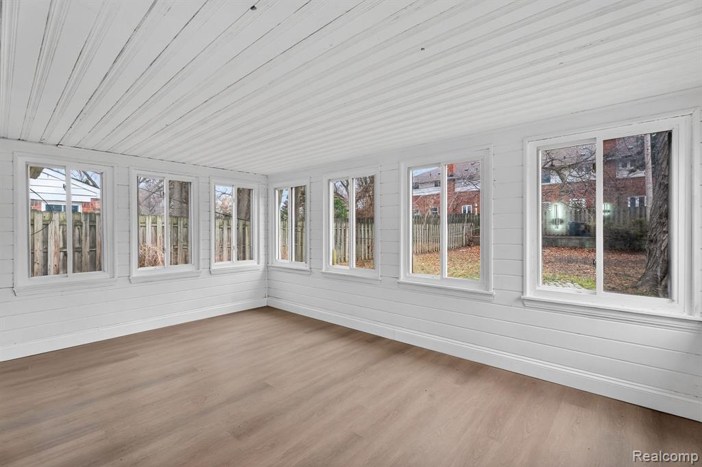 428 Girard Avenue, Royal Oak, MI 48073 — Photo 23