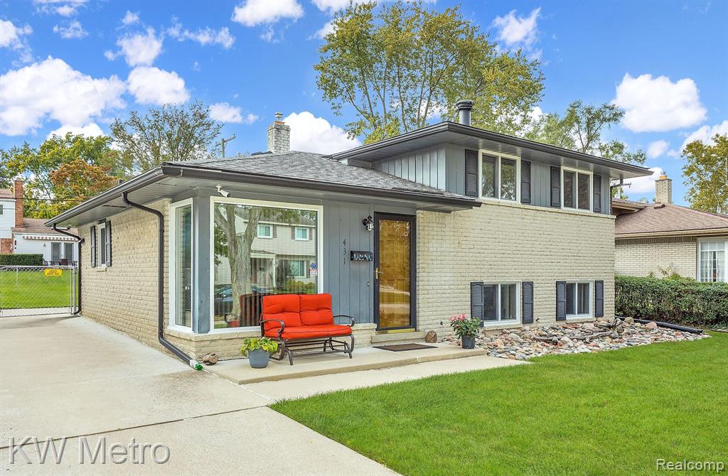 431 KINROSS Avenue, Clawson, MI — Photo 26