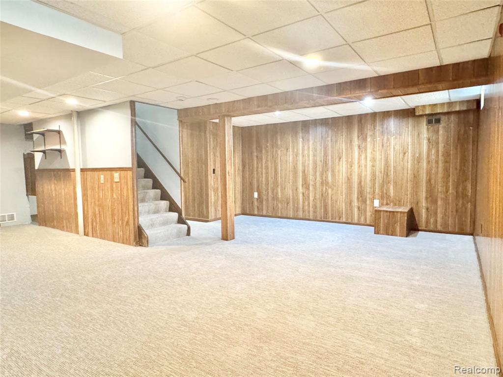 6186 Smithfield Drive, Troy, MI 48085 — Photo 23