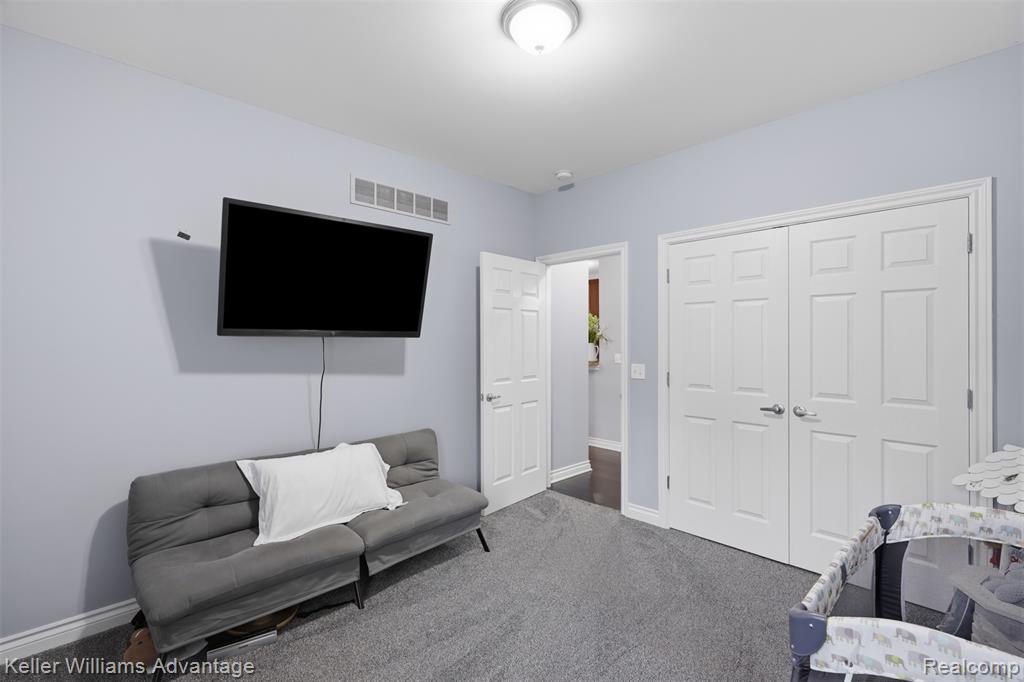 45658 S Stonewood Road, Canton, MI 48187 — Photo 20