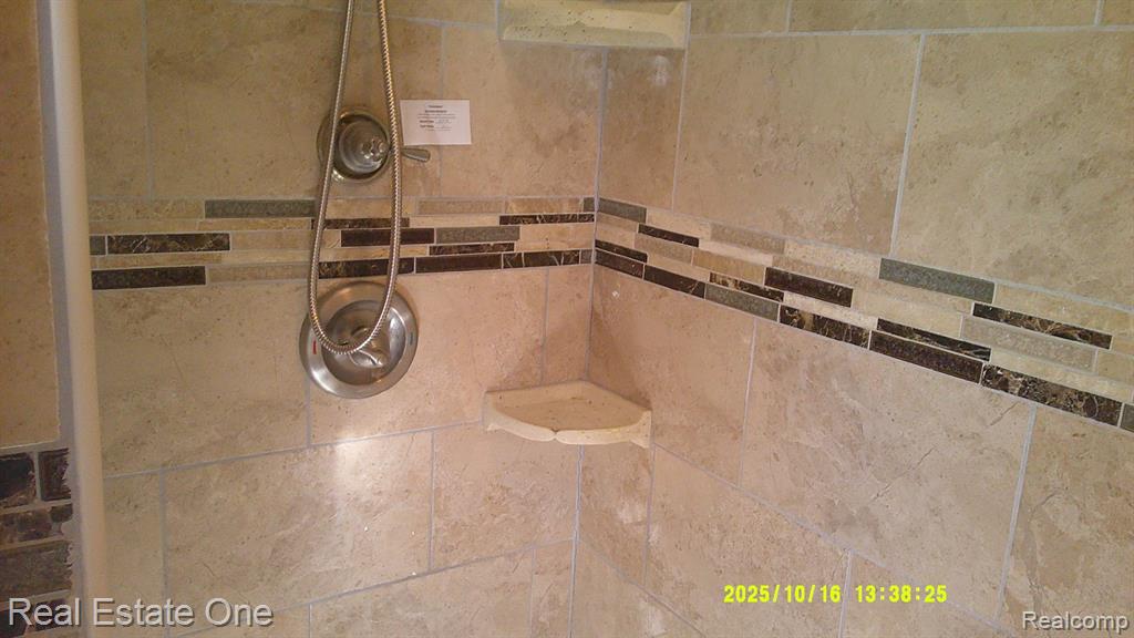 18405 Wildemere Street, Detroit, MI 48221 — Photo 21
