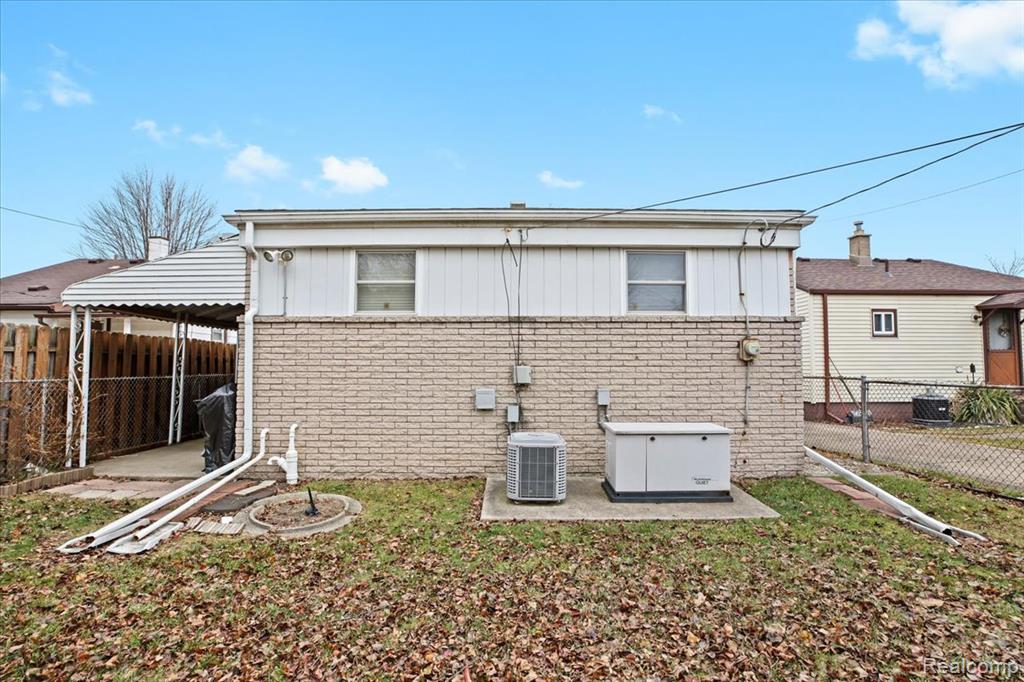 2091 Morris Avenue, Lincoln Park, MI 48146 — Photo 22