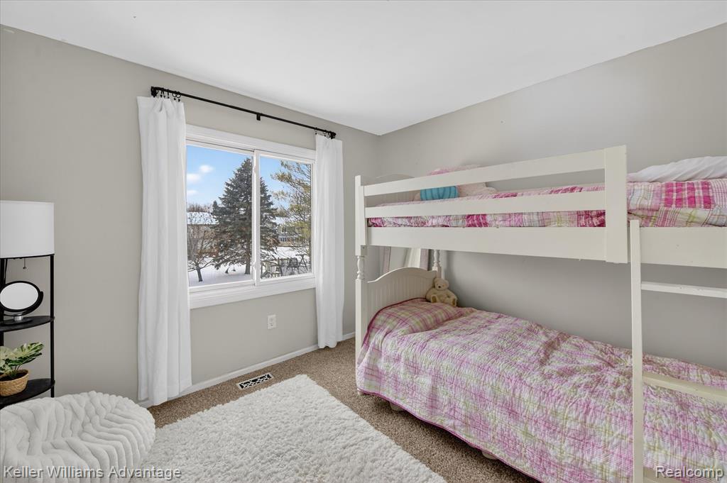 47707 Rochester Drive, Novi, MI — Photo 30