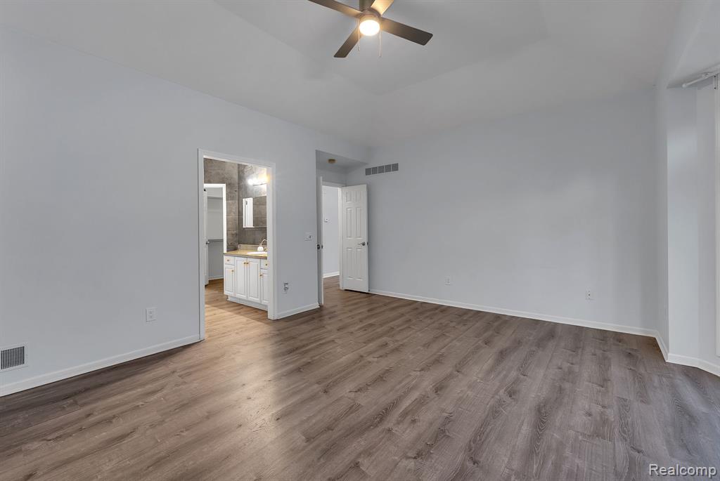 46575 Red Oak Drive, Northville, MI 48168 — Photo 51