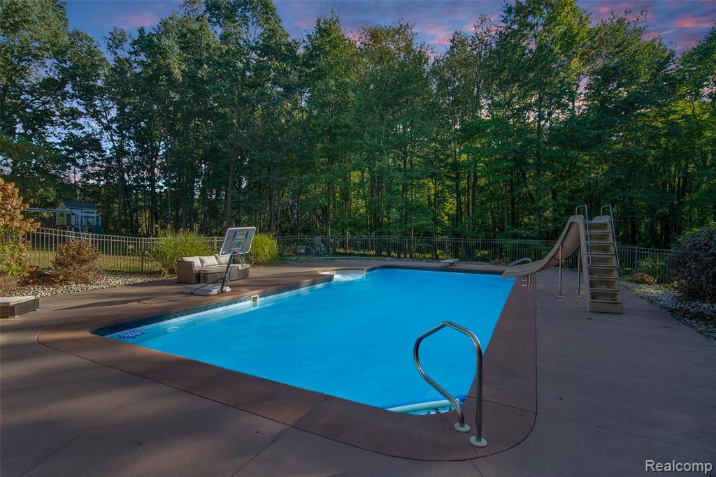5090 Stone Oak Drive, Jackson, MI 49201 — Photo 39