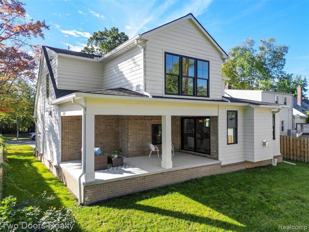 820 OAKRIDGE Avenue, Royal Oak, MI 48067 — Photo 60