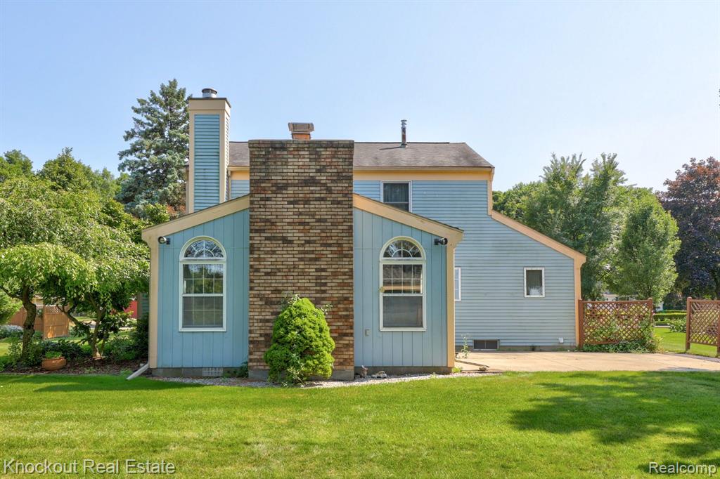 858 Zehnder Drive, Frankenmuth, MI 48734 — Photo 37