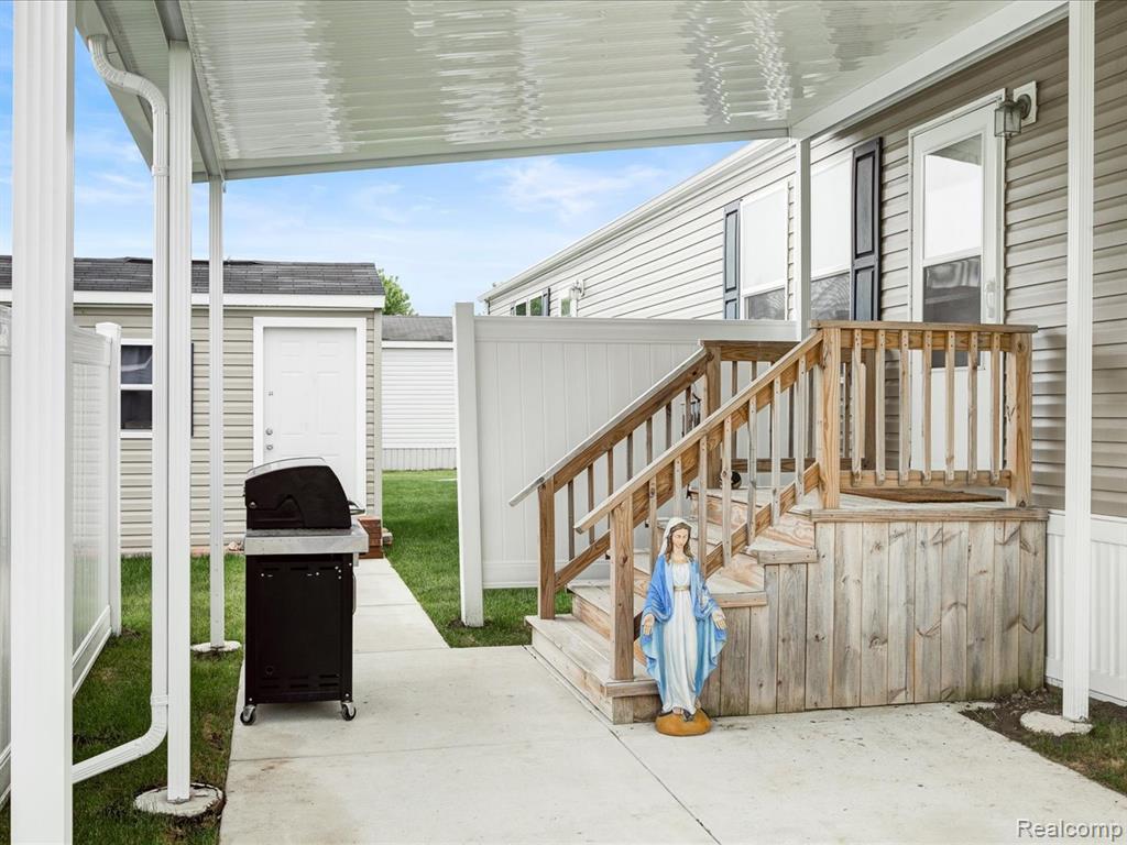 265 Westbrook Court, Port Huron, MI 48060 — Photo 3