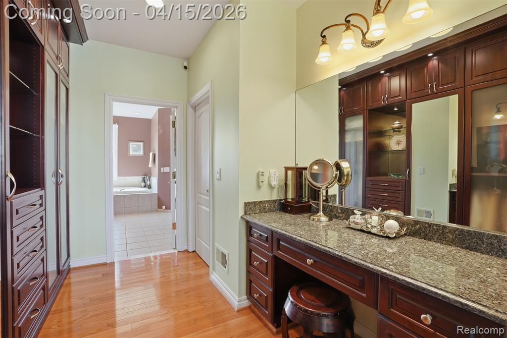49265 Parkshore Court, Northville, MI 48168 — Photo 17