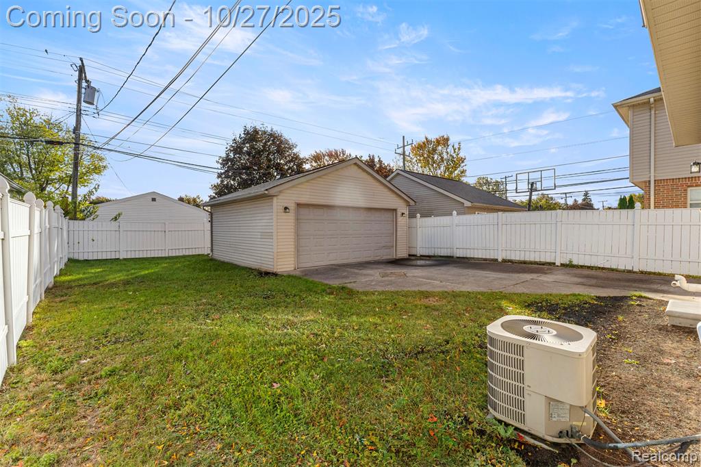 4209 Monroe Street, Dearborn Heights, MI 48125 — Photo 34