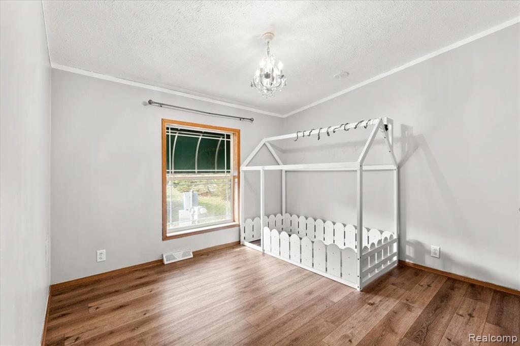 11018 WOODLAND RIDGE, South Lyon, MI 48178 — Photo 19