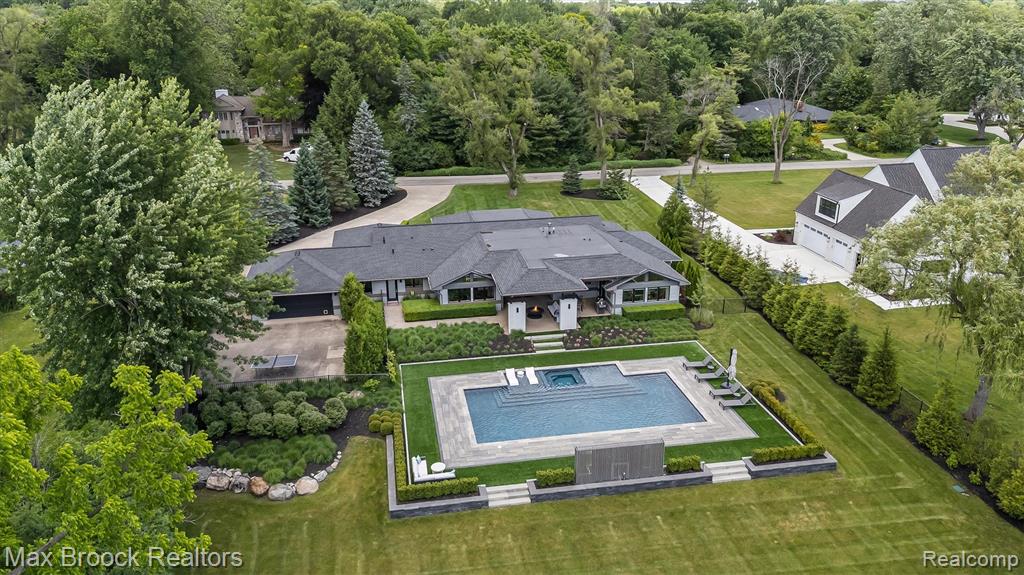 7400 Parkstone Lane, Bloomfield Hills, MI 48301 — Photo 57