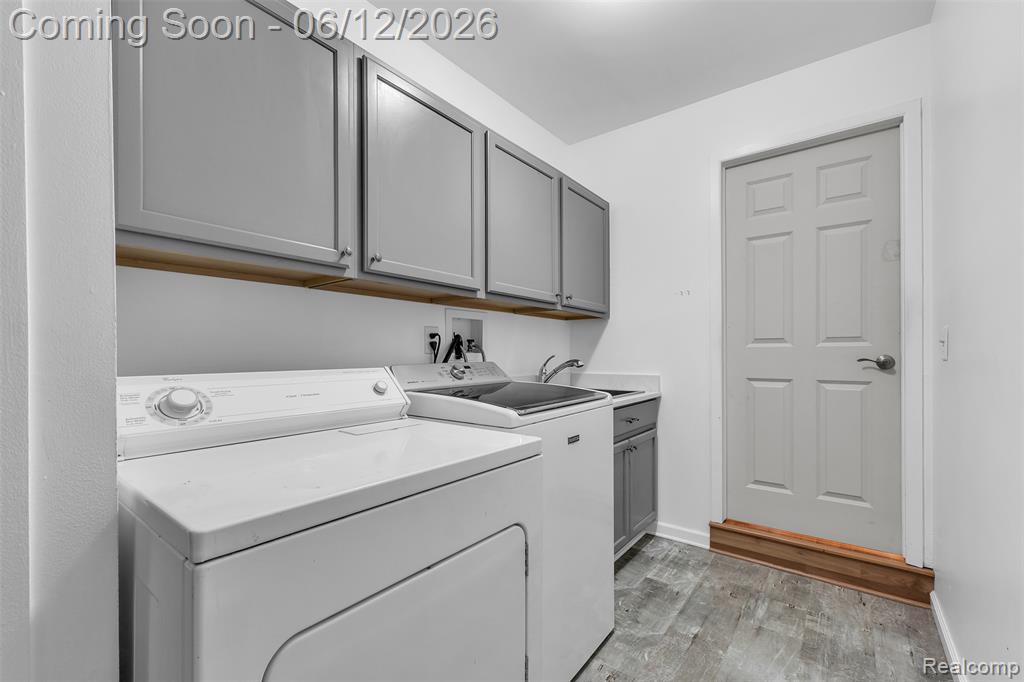 7000 Woonsocket Street, Canton, MI 48187 — Photo 36