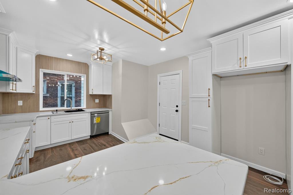 9330 Wildemere Street, Detroit, MI 48206 — Photo 15