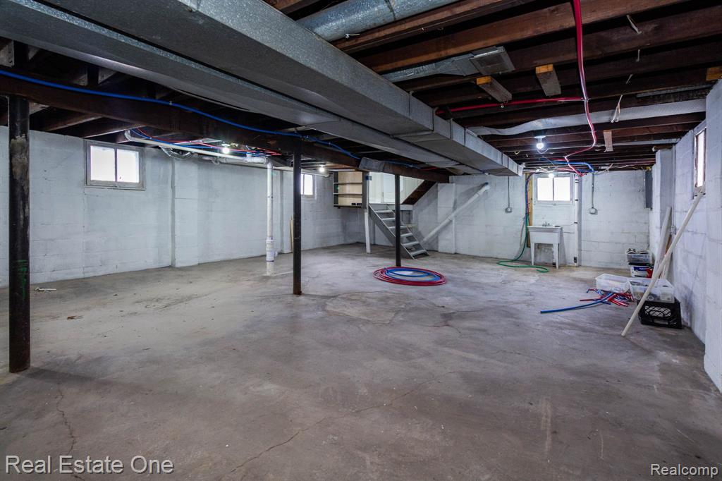 8704 Smart Street, Detroit, MI 48210 — Photo 28