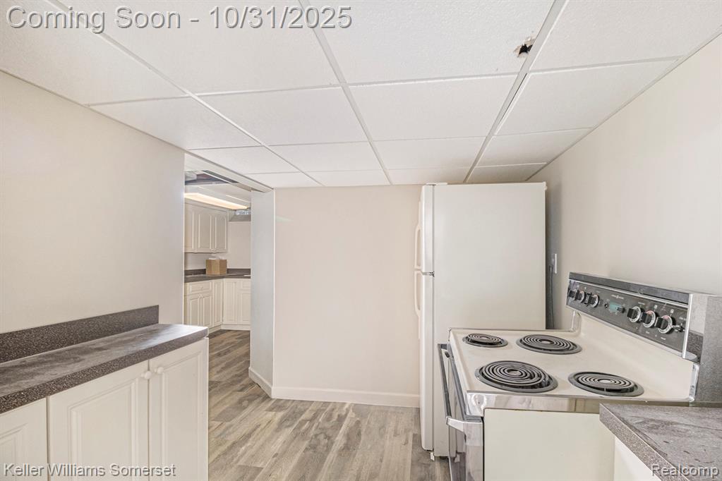4523 Harold Drive, Troy, MI 48085 — Photo 23