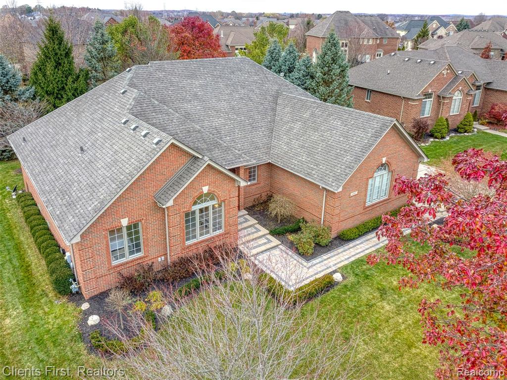 63605 Williamsburg, Washington, MI 48095 — Photo 55