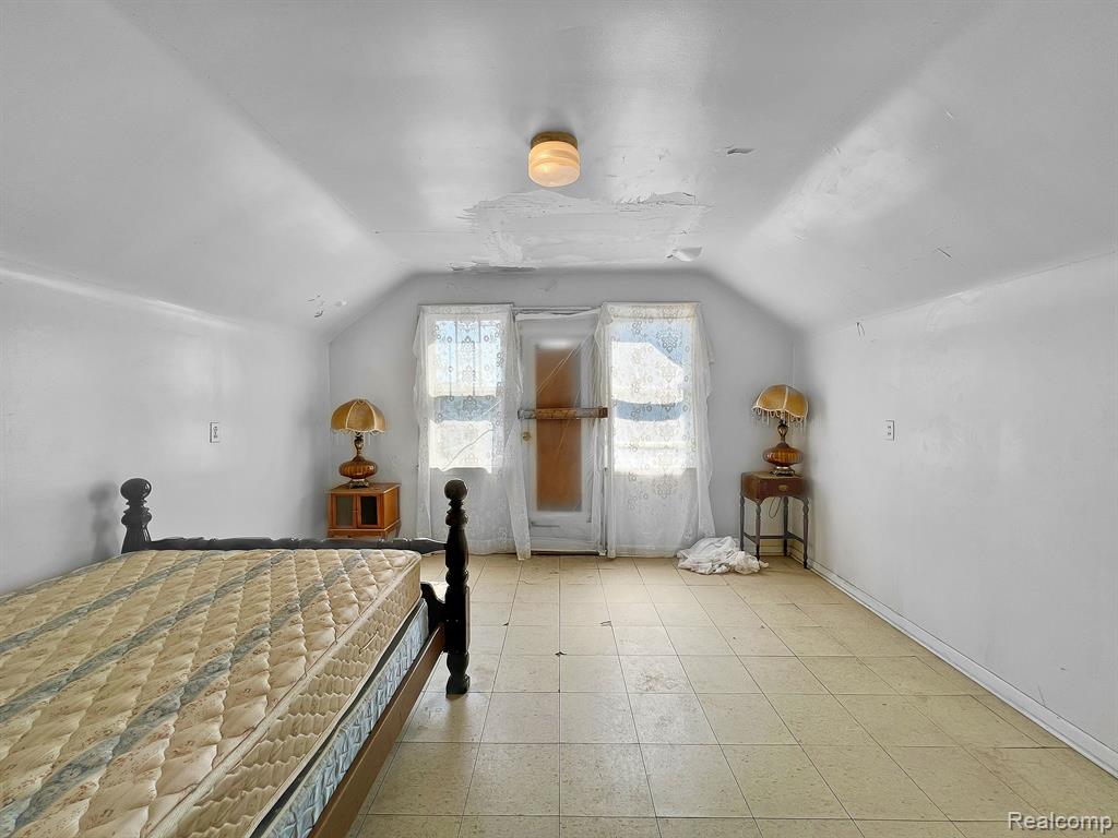 2121 BEARD Street, Detroit, MI 48209 — Photo 19