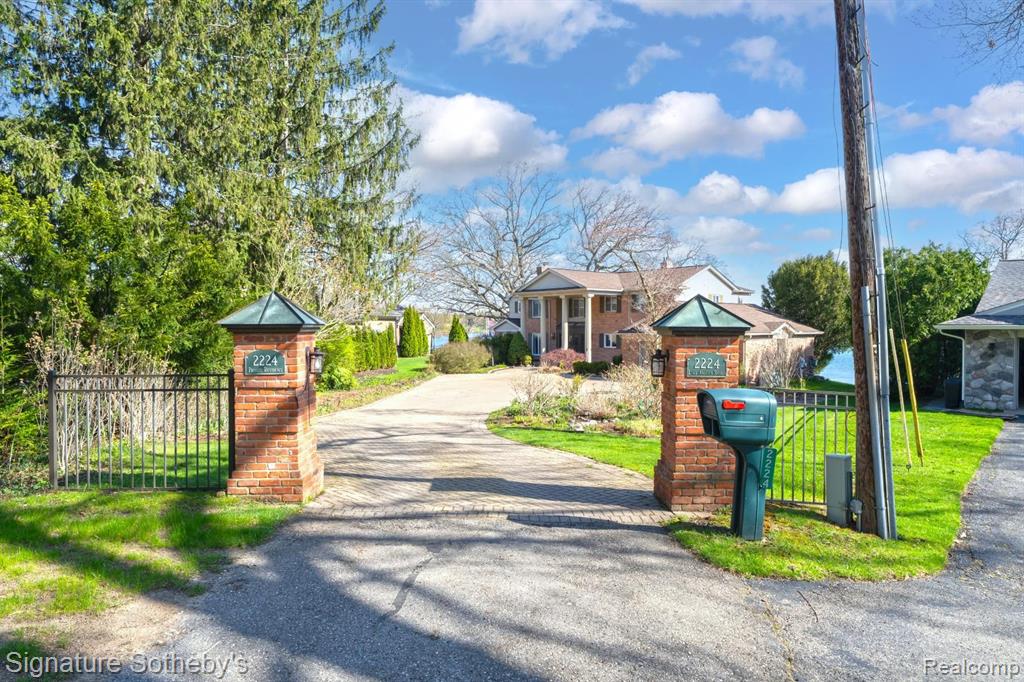 2224 LAKE ANGELUS Shores, Lake Angelus, MI 48326 — Photo 51