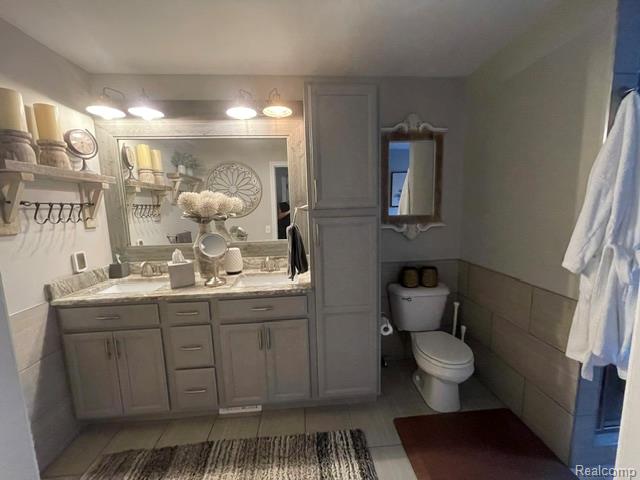 5827 Woodfield Parkway, Grand Blanc, MI 48439 — Photo 52