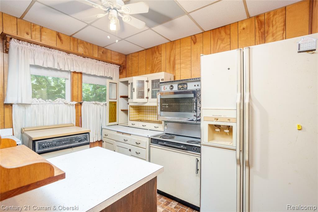 7310 Lakeshore Drive, Newport, MI 48166 — Photo 14