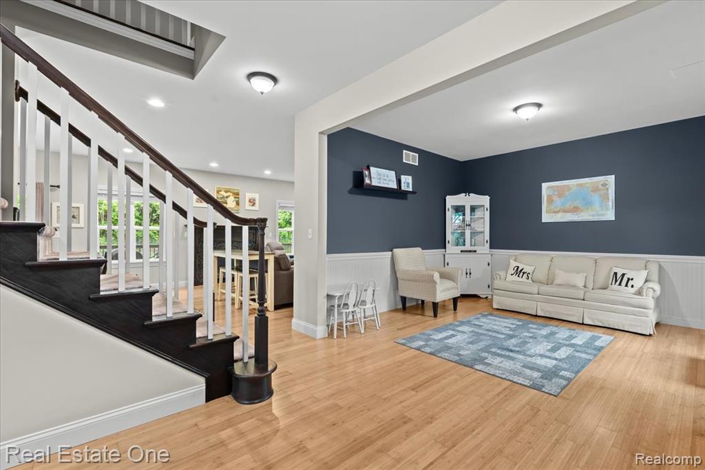 9327 VAN ANTWERP Road, Brighton, MI 48116 — Photo 9