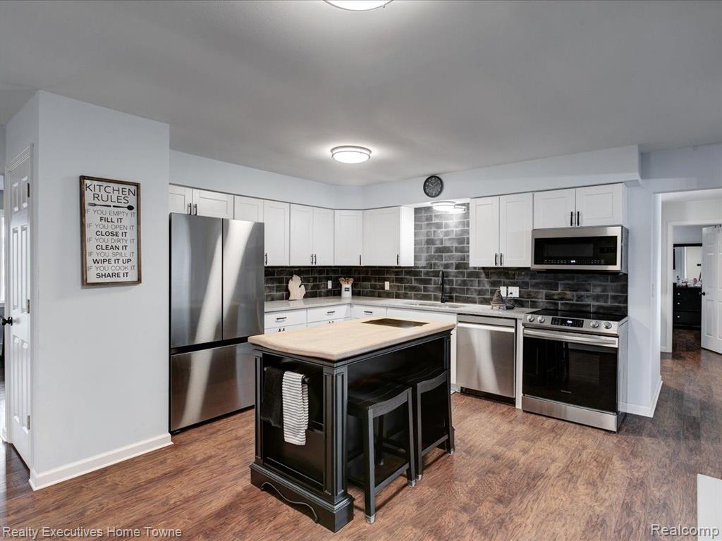 4551 ATKINS Road, Clyde, MI 48049 — Photo 4